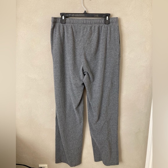 Star Wars - The Mandalorian - The Child “Baby Yoda” Grogu - 2 piece Lounge Set - Picture 5 of 7